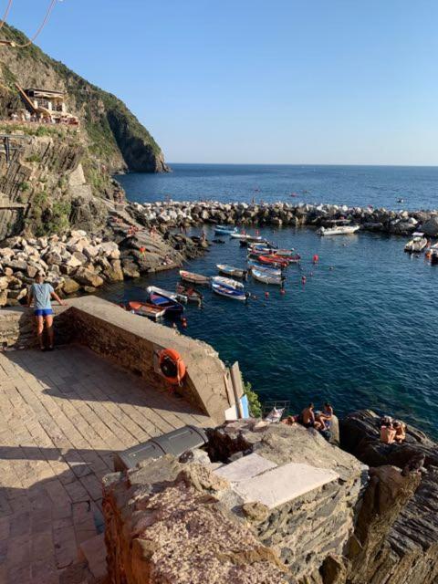 Alloggio Vista Mare Macrescia Apartment Riomaggiore Bagian luar foto